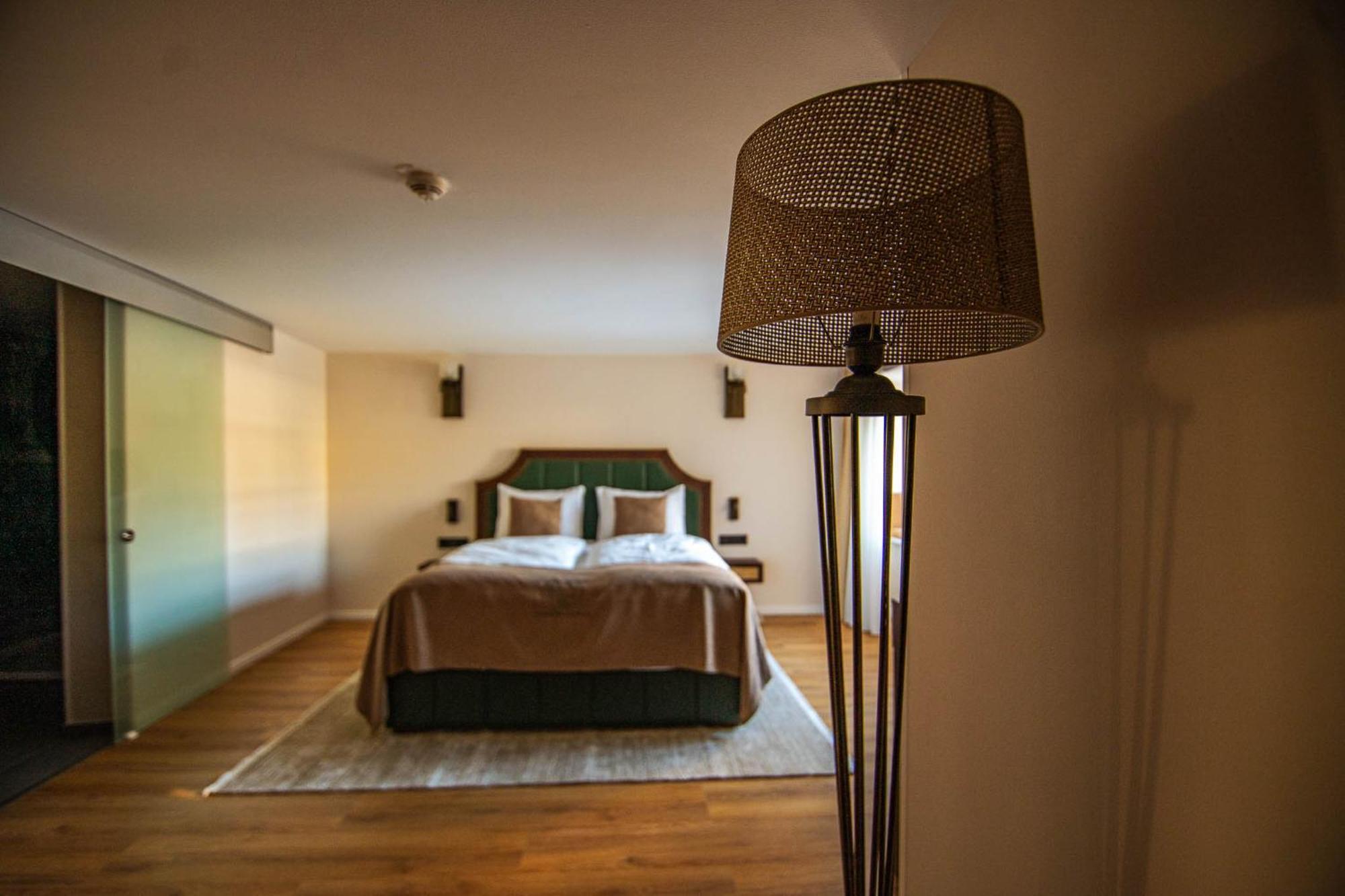 Hotel Ratsmuehle Lueneburg Экстерьер фото
